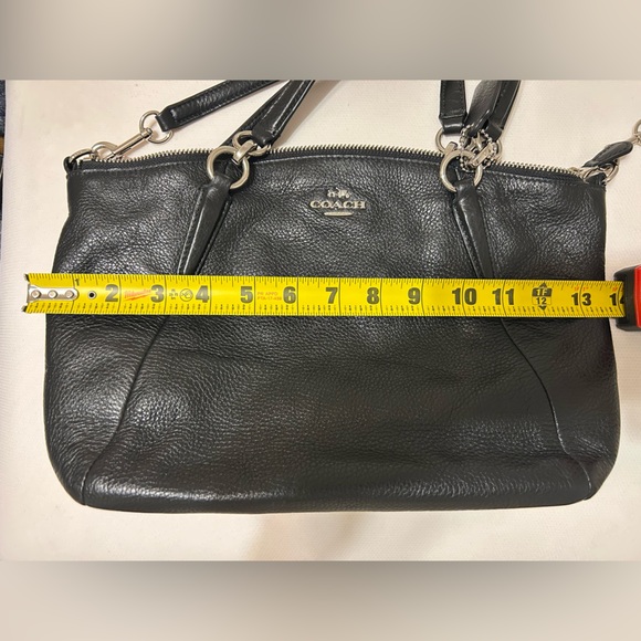 Coach Black Leather Shoulder Bag - Picture 6 of 9